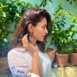 Akshara Gowda Instagram - 💌 Styled by @_anita_priya #skincare #aksharagowda #stylishtamilachi #aksharagowdabikki #stylishtamizhachi #vibing #manifestation #manifest #magizhchi
