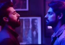 Akshay Oberoi Instagram - Been 4 years to this rivalry... absolutely loved playing Sahil to my Vicky @karanwahi ❤️ #4YearsOfBarCode @vigneshetty @abhishekpathakk @simrankaurmundi @parinachopra @panorama_studios @hungama_play