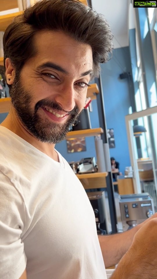 Akshay Oberoi - 1.2K Likes - Most Liked Instagram Photos
