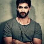 Akshay Oberoi Instagram - Simply stunning. Thank you @nowitsyoart for this one! ☺️ To all my filmmaker friends... please cast me in a look like this. The double role too wouldn't be a bad idea 😄