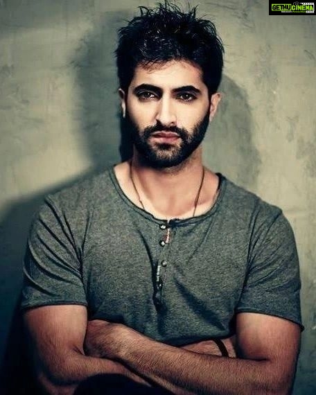 Akshay Oberoi - 1.6K Likes - Most Liked Instagram Photos