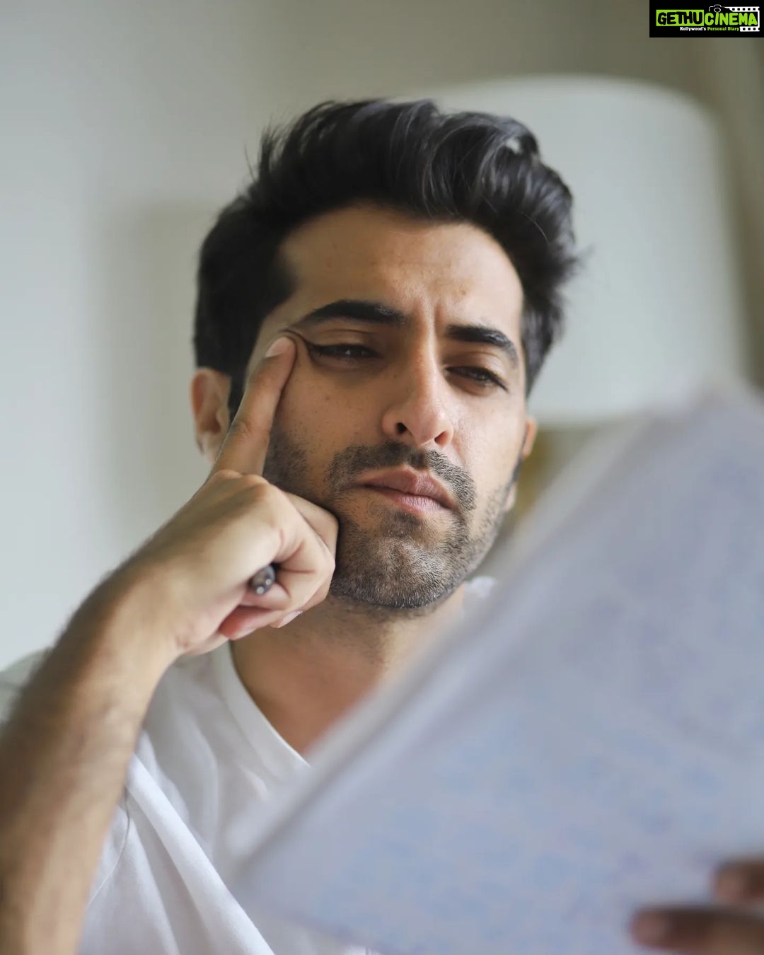 Akshay Oberoi - 1.4K Likes - Most Liked Instagram Photos