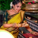Amrutha Nair Instagram - Happy Diwali everyone ♥️ 📸 @vipinjkumar Saree @aathvyavastra Blouse @vybhadesignerstudio Ornaments @aathvya MUA @blushingtone_by_veenavineeth Thiruvananthapuram, Kerala, India