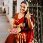 Amrutha Nair Instagram - കുരുക്ഷേത്രത്തിൽ രാവണസംഹാരം... 🥰 ആ യുദ്ധഭൂമിയിൽ സീത സ്വയംവരം... ❤ 📸 @vipinjkumar @colorpadam_photography Outfit @_angelic___threads_ Thiruvananthapuram, Kerala, India