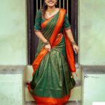 Amrutha Nair Instagram - ആയിരം കൺകളാൽ ആ മുഖം കാണുവാൻ ആയിരം കൈകളാൽ മെയ്യോടു ചേർക്കുവാൻ നിന്നെ ഞാൻ കാത്തു നിൽപ്പൂ... 📸 @vipinjkumar Saree @tanirika_collectio MUA @blushingtone_by_veenavineeth Jewellery @blushingtone_rental_jewellery