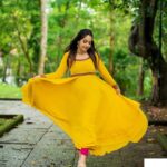 Amrutha Nair Instagram - Be your own reason to smile ♥️ 📸 @vipinjkumar Outfit @orangefashionskdkl MUA @blushingtone_by_veenavineeth Jewelry @blushingtone_rental_jewellery #trending #trendingreels #post #instagram #mallugirl #mallugram #sativiansmedia #amruthanairofficial