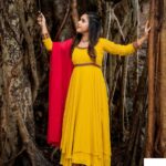 Amrutha Nair Instagram - Let me get into the roots and find my untold stories!! Outfit @orangefashionskdkl 📸 @vipinjkumar MUA @blushingtone_by_veenavineeth Jewelry @blushingtone_rental_jewellery