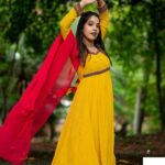 Amrutha Nair Instagram - Let me get into the roots and find my untold stories!! Outfit @orangefashionskdkl 📸 @vipinjkumar MUA @blushingtone_by_veenavineeth Jewelry @blushingtone_rental_jewellery