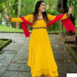 Amrutha Nair Instagram - Let me get into the roots and find my untold stories!! Outfit @orangefashionskdkl 📸 @vipinjkumar MUA @blushingtone_by_veenavineeth Jewelry @blushingtone_rental_jewellery