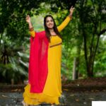 Amrutha Nair Instagram - Let me get into the roots and find my untold stories!! Outfit @orangefashionskdkl 📸 @vipinjkumar MUA @blushingtone_by_veenavineeth Jewelry @blushingtone_rental_jewellery