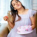 Amrutha Nair Instagram - 🍰☺️😂 📸 @vipinjkumar 👗 @rose_petals_babycouture 🎂 @_fairy_dairy_ #cake #foodie #lovequotes #sativiansmedia Thiruvananthapuram, Kerala, India