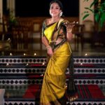 Amrutha Nair Instagram - Happy Diwali everyone ♥️ 📸 @vipinjkumar Saree @aathvyavastra Blouse @vybhadesignerstudio Ornaments @aathvya MUA @blushingtone_by_veenavineeth Thiruvananthapuram, Kerala, India