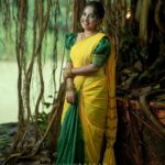 Amrutha Nair Instagram - ഓരോ പ്രഭാതങ്ങളും ഓരോ തുടക്കമാണ്.. അസ്തമയം നാളുയുടെ പ്രേതീക്ഷയും ❤ 📸 @colorpadam_photography Attire @tanirika_collectio 💄@brides_of_deepthi Thiruvananthapuram, Kerala, India