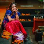Amrutha Nair Instagram - നിൻ മൗനമോ പൂമാനമായി നിൻ രാഗമോ ഭൂപാളമായി എൻ മുന്നിൽ നീ പുലർകാന്യയായി ❤ 📸 @colorpadam_photography Attire @zaaya_h 💄 @brides_of_deepthi Trivandrum, India