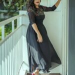 Amrutha Nair Instagram - 🖤yo yo🖤 👗@neelima_designs 📸 @colorpadam_photography MUM @eternalmakeovers Aadisaktthi Ayurveda Village