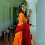 Amrutha Nair Instagram - ❤നിങ്ങൾ പറക്കാൻ തീരുമാനിക്കുമ്പോൾ ആകാശം നിങ്ങൾക്കായി വാതിലുകൾ തുറന്നുതരും ❤ 📸 @colorpadam_photography 👗 @neelima_designs MUA @eternalmakeovers Aadisaktthi Ayurveda Village