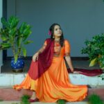 Amrutha Nair Instagram - ❤നിങ്ങൾ പറക്കാൻ തീരുമാനിക്കുമ്പോൾ ആകാശം നിങ്ങൾക്കായി വാതിലുകൾ തുറന്നുതരും ❤ 📸 @colorpadam_photography 👗 @neelima_designs MUA @eternalmakeovers Aadisaktthi Ayurveda Village