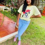 Amrutha Nair Instagram - ചിലത് അവസാനിക്കുന്നത് അതിനേക്കാൾ നല്ലതൊന്ന് വരാനിരിക്കുന്നത് കൊണ്ടാകാം... പകരമാവില്ലെങ്കിൽകൂടി ❤ 👚 @kappa_fashn 👟 @monuz_world_ Valanjamkanam Waterfalls