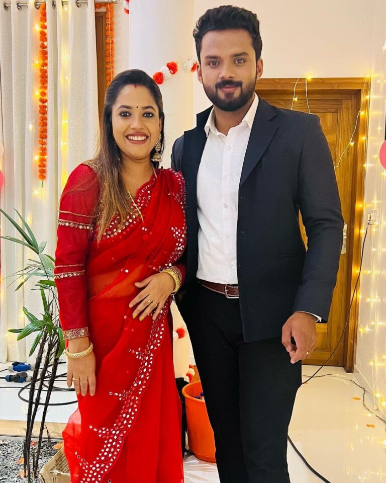 Amrutha Nair Wiki, Biography, Age, Gallery, Spouse and more