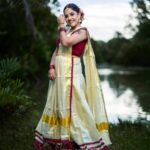 Amrutha Nair Instagram - അപ്രതീക്ഷിതമായി ചിലരുടെ കടന്നു വരവായിരിക്കും എന്നോ മാഞ്ഞ ചിരി നമ്മളിൽ തിരികെ സമ്മാനിക്കുന്നത് ❤ OUTFIT @tanirika_collectio MUA@tintu_bhadran 📸 @salman_ashiq_photography Special thanks to @anandhuharioffical_bee_ @_saran_murali_ Thiruvananthapuram, Kerala, India