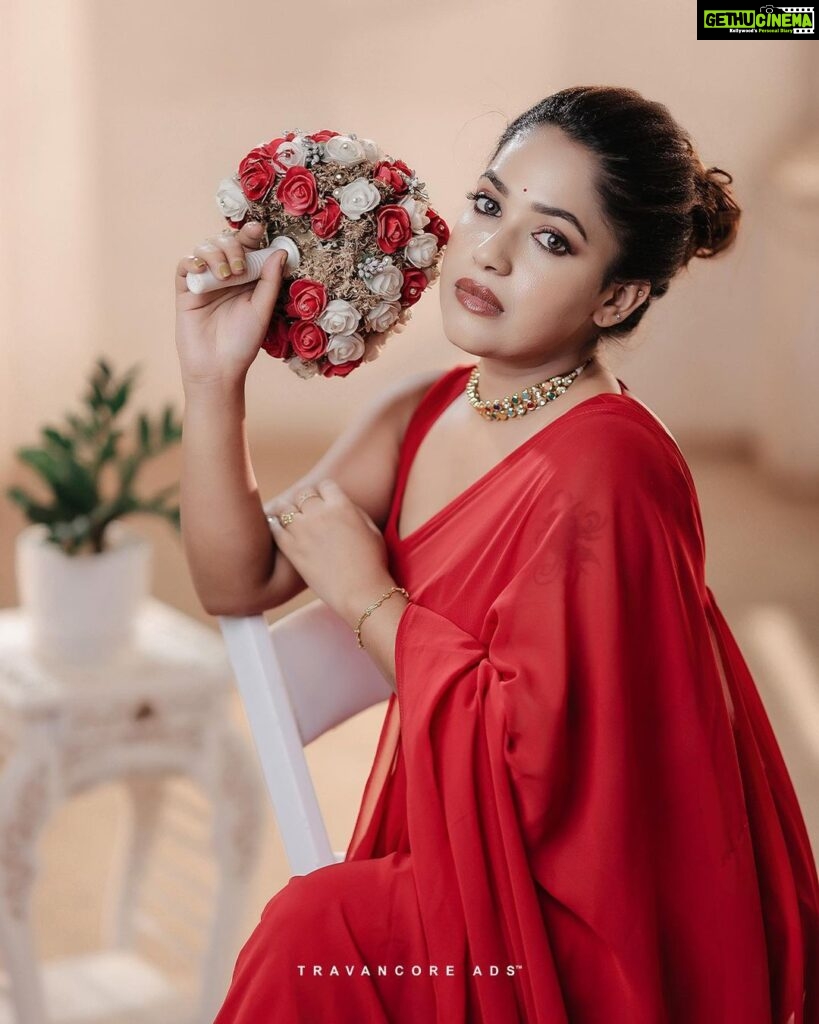 Amrutha Nair Instagram - Wearing the supermecy of Love ! Red is love and Power! Lady in Red ♥️ 📸 @jithuthampifm @travncoreads Outfit @bybbecca MUA @brides_of_deepthi