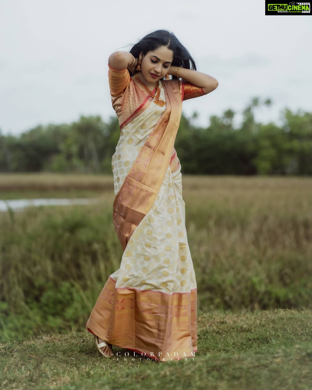 Amrutha Nair Instagram - ❤ Saree @varnudais Jewelry @vyka_collections
