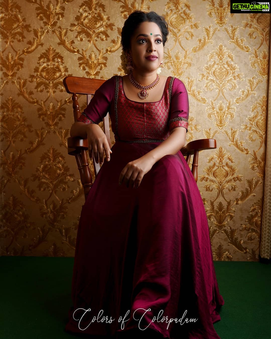 Amrutha Nair Instagram - ❤❤ Pic @colorpadam_photography Accessories @brand_nithara_ 👗 @ashdev_designers MUA @roshnistvm