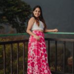 Amrutha Nair Instagram - My new routine: Journey. Explore. ...♥️ Location @dreamcatchermunnar