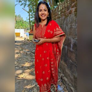 Amrutha Nair Instagram - ❤❤ 👗 @magnolia_botique Thiruvananthapuram, Kerala, India