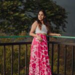 Amrutha Nair Instagram - My new routine: Journey. Explore. ...♥️ Location @dreamcatchermunnar