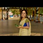 Amrutha Nair Instagram - നിന്റെ തിരുനടയിൽ നറു നെയ്തിരിക്കതിരായ് ആരുമാറിയാതെ എന്നും വീണെരിഞ്ഞീടാം...🥰🥰 Saree @kerala_bygone_fashion Mua @thiruvathira_makeover_studio_ Pic @dulkifil_photography Styling @_say_hello_to_amal_ Chirayankeezhu
