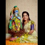 Amrutha Nair Instagram - സ്നേഹത്തിന്റെയും സമൃദ്ധിയുടെയും വിഷു ആശംസകൾ...❤❤❤❤❤❤ @kerala_bygone_fashion @thiruvathira_makeover_studio_ @dulkifil_photography