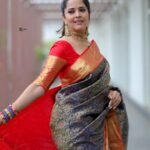 Anasuya Bharadwaj Instagram - 🍓🫐 @swathishoppingmall 🥻 @sreemukhi.mekala 😊 @lorifinejewellery 👑 @makeupbysiva 💄 @telusivakrishna 👱‍♀️ @karthik12340 ☕️ @umediaentartainments 🚨 @kalyansunkara 👨‍💼 @snaplica_official 📸