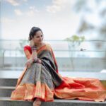 Anasuya Bharadwaj Instagram - 🍓🫐 @swathishoppingmall 🥻 @sreemukhi.mekala 😊 @lorifinejewellery 👑 @makeupbysiva 💄 @telusivakrishna 👱‍♀️ @karthik12340 ☕️ @umediaentartainments 🚨 @kalyansunkara 👨‍💼 @snaplica_official 📸