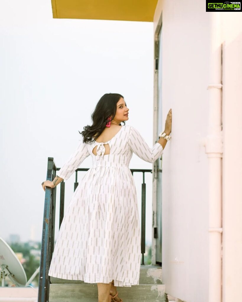 Angana Roy Instagram - In bliss with white. 🤍 So proud of my girl @shreemabhattacherjee for coming up with her label, congratulations to you and your team. ❤️ Simple yet fun clothing! Behind the lens : @oindrilabhol ❤️ Earrings : @alittleextra.co.in @the_nud_official #nud #designerdress #whitedress #loveforwhite #mood #aestheticedits #fridaymood #fridaypost #afternoons #moodygrams #anganaroy #photoshoot #shorthairstyle #artsy #stairs #newpost #endoftheweek #lovefromA