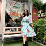 Angana Roy Instagram – Just Pujo things
 

#blueaesthetic #durgapuja #shoshti #lookoftheday #bluedresses #sunglasess #shadeseqgloss #shadesofblue #lovefromA #october #sundaypost #anganaroy #greenery #cafedecor #cafes