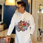 Anil Kapoor Instagram - Wedding Ready! @kapoor.sunita My outfit : @viraj_khanna Sunita’s outfit : @divyashethofficial