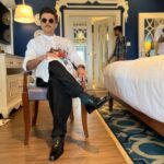 Anil Kapoor Instagram - Wedding Ready! @kapoor.sunita My outfit : @viraj_khanna Sunita’s outfit : @divyashethofficial