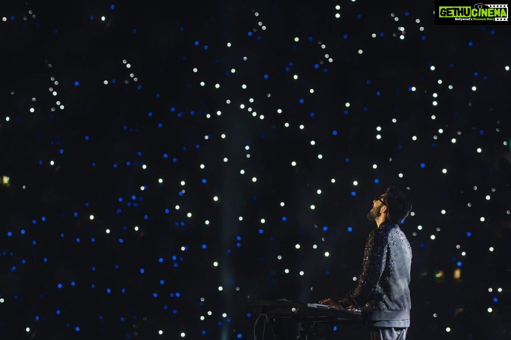 Anirudh Ravichander Instagram - We LIT up Wembley last night! London, you went crazy ❤️ London, United Kingdom