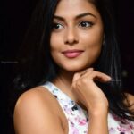 Anisha Ambrose Instagram - Life is unpredictable 😬 . . . FOLLOW..@anishaambrose_official . . . #anishadieheardfan #anishaambrose #anishafanpage #anishafanclub #anishaambrose_official #kajalagarwal #samantharuthprabhu #tamannahbhatia #rashikanna #sruthihassan #rakulpreetsingh #tollywoodactress #goodmorning #sunshine #sunburn #summervibes #tollywoodactress #telugucinema #vizag #home #selenagomez #selfie #justinbieber #likeforlikes #followforfollowback #like4likes #likeforlike #follow4followback #followｍe #fanpage