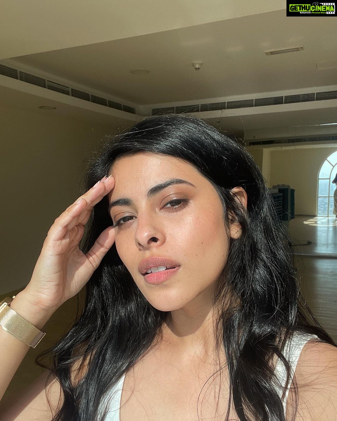 Anisha Victor - 7.4K Likes - Most Liked Instagram Photos