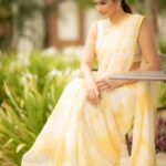 Anjena Kirti Instagram - @camerasenthil Mua /Hair: @reeya_makeup_artist @bhavi_makeup_artist_ @rrajeshananda Chennai, India