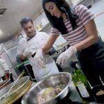 Anju Kurian Instagram – Adding some extra spice to the day with chef @chef_nibu_the_alchemist and the secret ingredient is always love 🥰. 
What’s your favourite Christmas dish to cook?? Let me know in the comments below ⬇️. 

🎥- @abi_fine_shooters 
🏨- @chandys_windy_woods 

.
.
.
.

#cookingram #vacationvibes #christmastime #favourites #chickenrecipes #chickenspecial #chefspecial #reelsindia #christmastime #foodie #viralvideos #specialrecipe #secretingredient #trendingsong #instagrammer #trendsetter #instadaily #foodlover #cookingtime #tasteintravel #keralaspecial #saturday #saturdayvibes #brunchtime