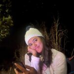 Anju Kurian Instagram - Winter nights and winter-ful life ❄️☃️. #december #winterwear #starrynight #cozyvibes #traveller #kanha #forestlovers #wanderlust #littlethings #happysoul #beautifuldestinations Kanha