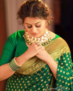 Ansiba Hassan Instagram - Love u 💚 Pc @sumesh_shiva Mua @sreegeshvasan_makeupartist Costume @swapnamanthra Jwellery @parakkat_jewels @preethiparakkat #ansibahassan #cinema #actress #mollywood #kollywood