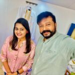 Ansiba Hassan Instagram – With our own @actorjayaram_official Ettan ❤️ @amma.association @mazhavilmanoramatv  #ammashow  #ansibahassan #jayaram #mazhavilmanorama #actorslife