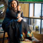 Ansiba Hassan Instagram – Saree will always conquer women 💃. PC @sumesh_shiva Mua @sreegeshvasan_makeupartist  Costume @swapnamanthra  Jwellery @parakkat_jewels @preethiparakkat  #ansibahassan #actress #photography #saree #malayalamcinema