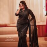 Ansiba Hassan Instagram - Obsessed with saree 🖤 . . . Pc @_story_telle__r mua @_arya_jithins_makeover styling and costume @ebsha_store #ansibahassan #photography #saree #mallu #actress #nikon