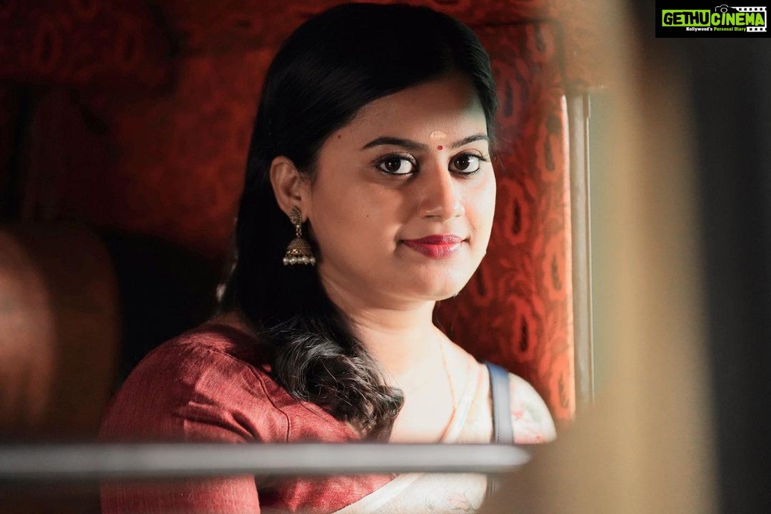 Ansiba Hassan Instagram - CBI Anitha in saree 👮 #ansibahassan #cbi5 #mollywood #mammootty #cinema