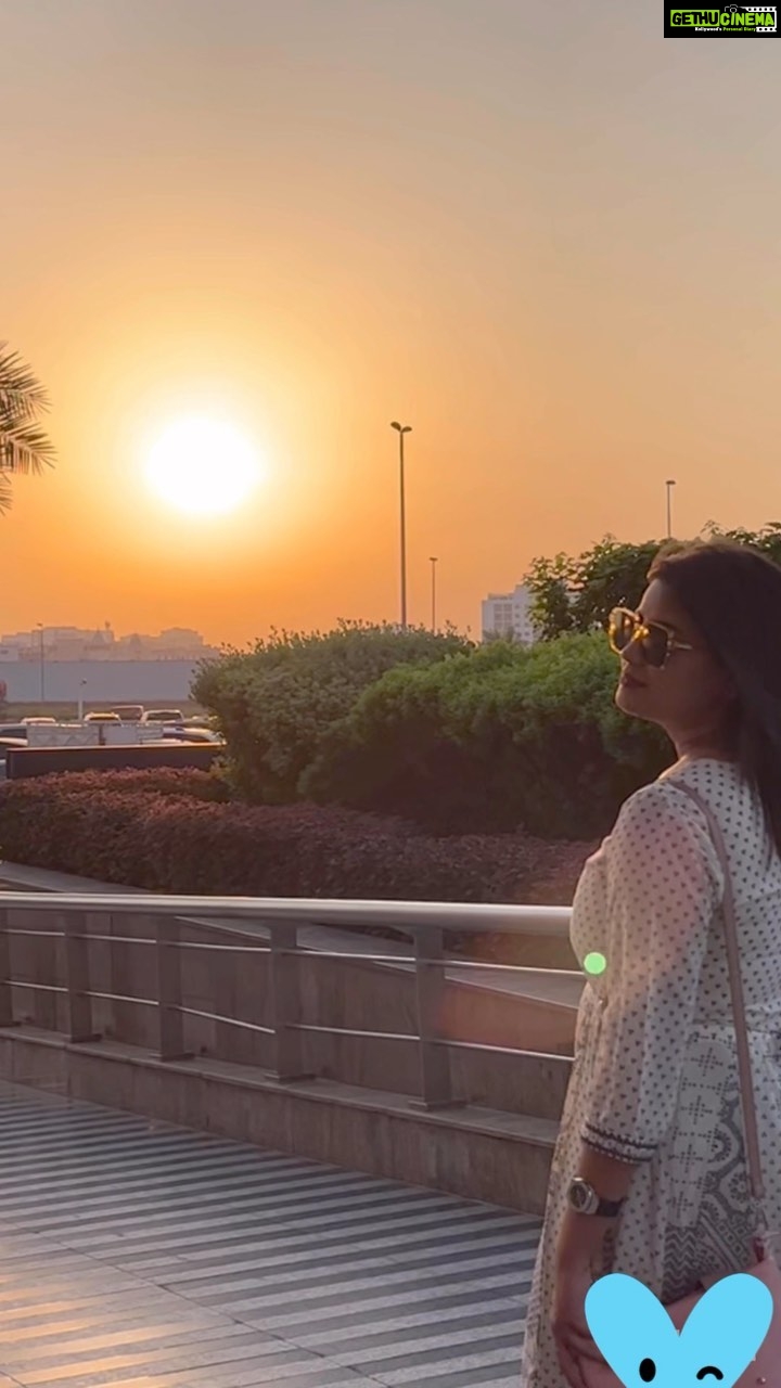 Ansiba Hassan Instagram - Explore the world ❤️ #ansibahassan #actress #mollywood #exploration